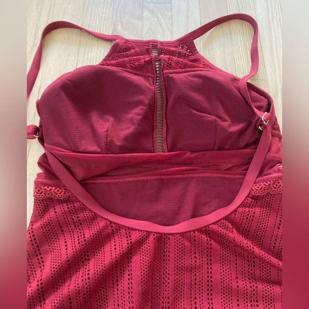 Afriel & Tabbris Elegant Burgundy Open Back One Piece Swimsuit Coquette Lace Fun - Picture 3 of 4